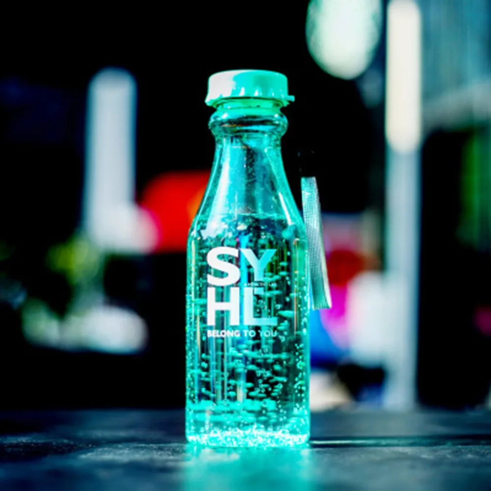 Небьющаяся бутылка для воды шейкер для спорта и путешествий портативная герметичная велосипедная походная бутылка для воды 550 мл бутылка для соды со шнурком