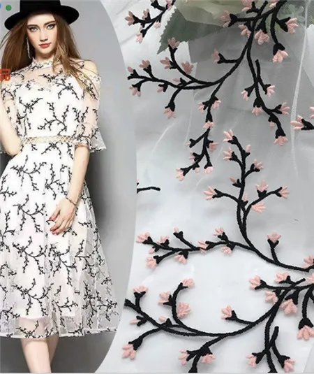 Mesh cloth, color small plum embroidery, embroidered cloth, high-end women's clothing, dress, wedding fabric