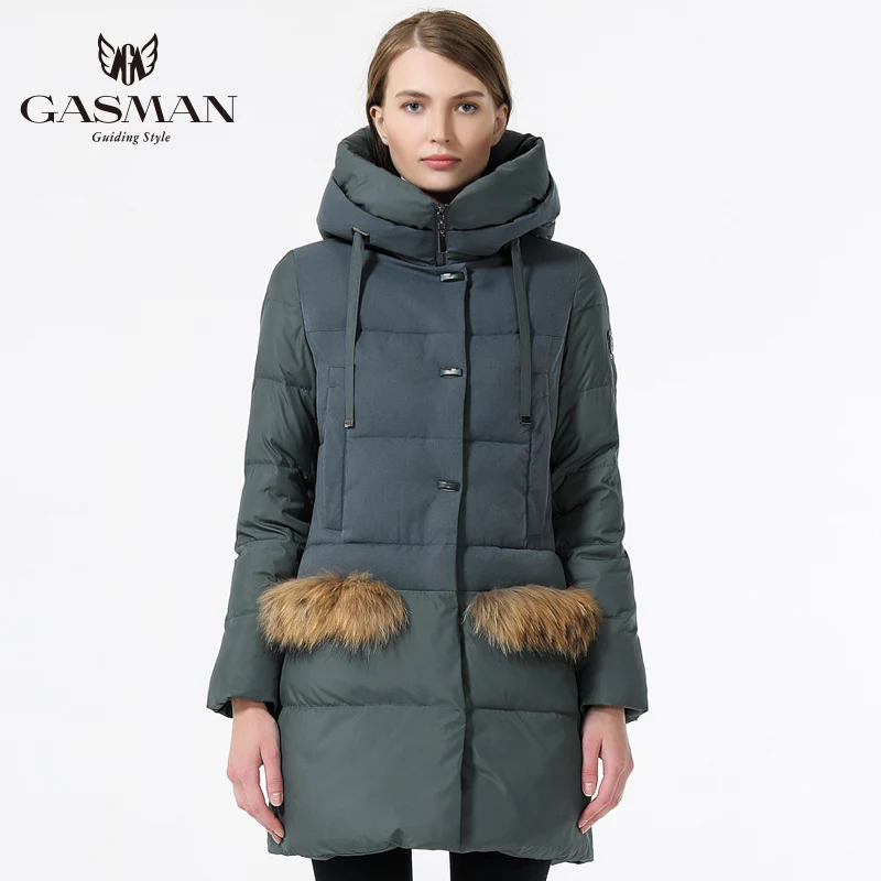 

GASMAN Winter Coat Women 2018 Fashion Hooded Jacket Down Women Winter Warm Female Thick Parka Casual Overcoats With Natural Fur