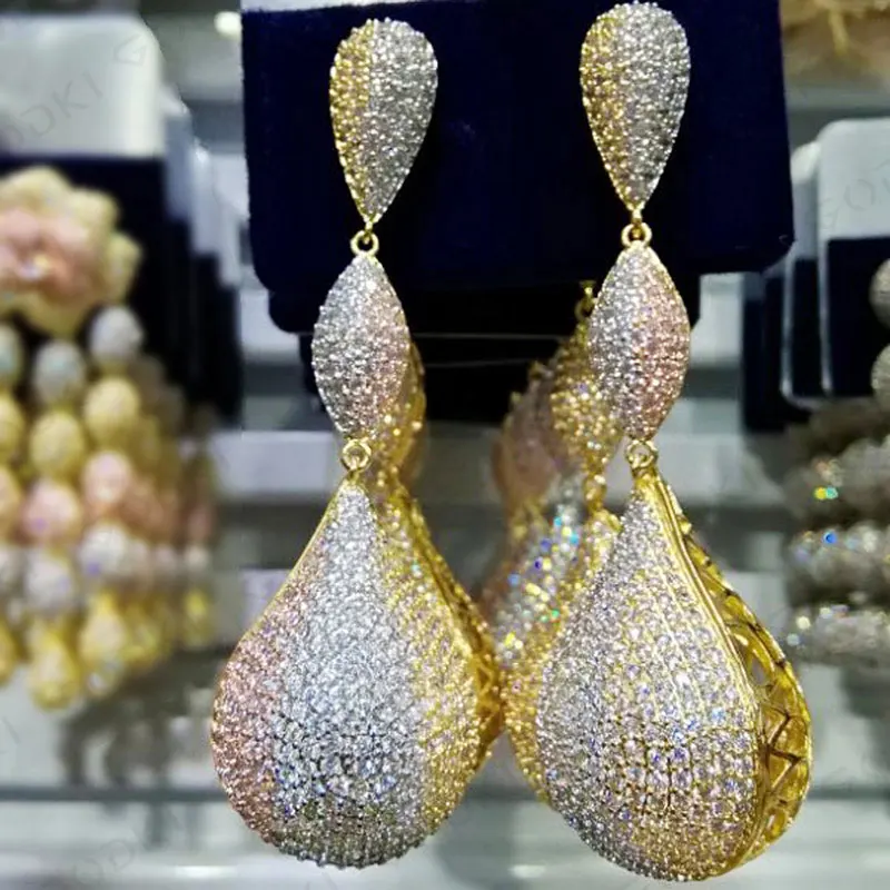Женские серьги GODKI длинные капельки с фианитом из микро фианита для