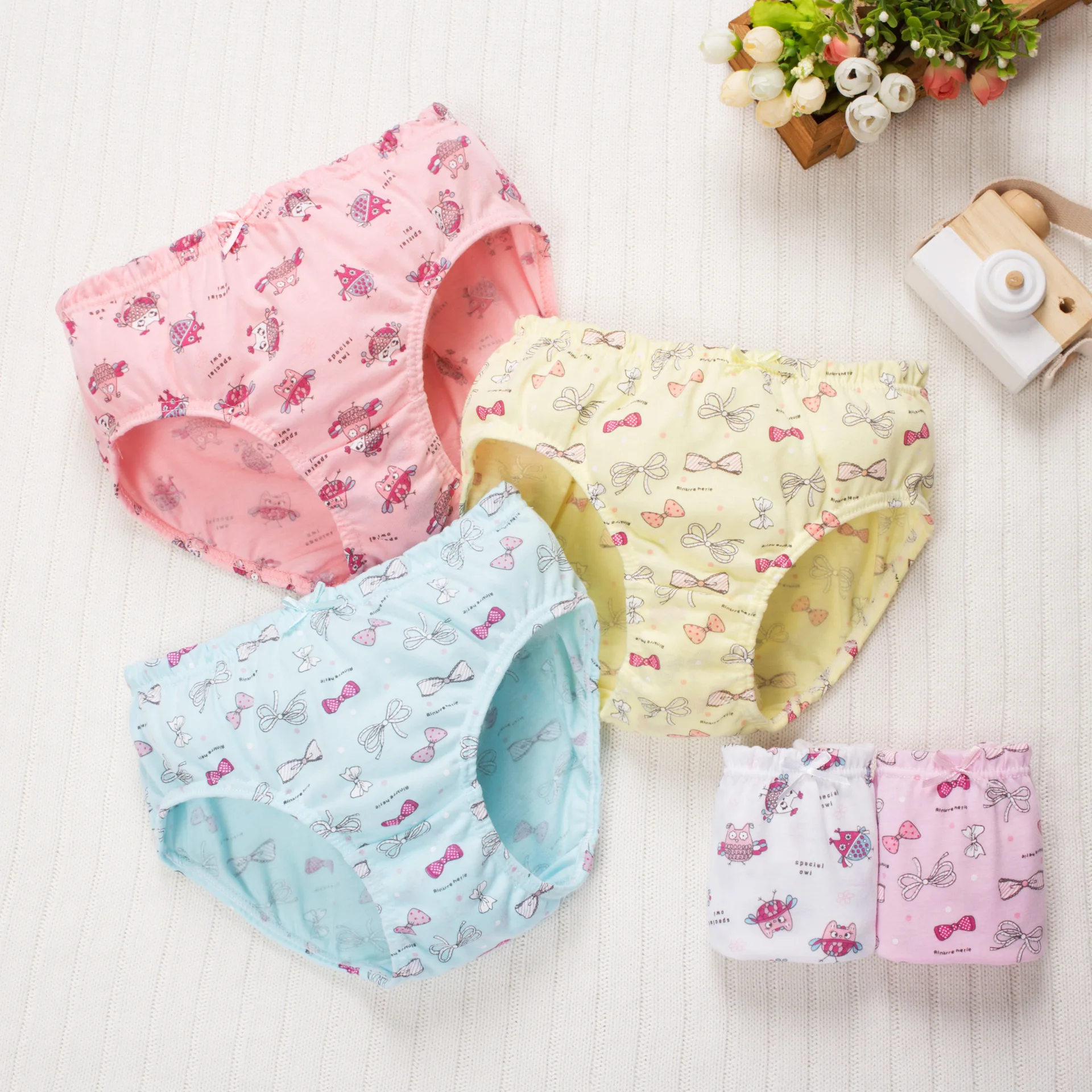 5pcs/pack Kids Underwear Cotton Briefs Cartoon Cat Shorts Panties for Children Girls Cute Striped Underpants Dot Girl Clothes