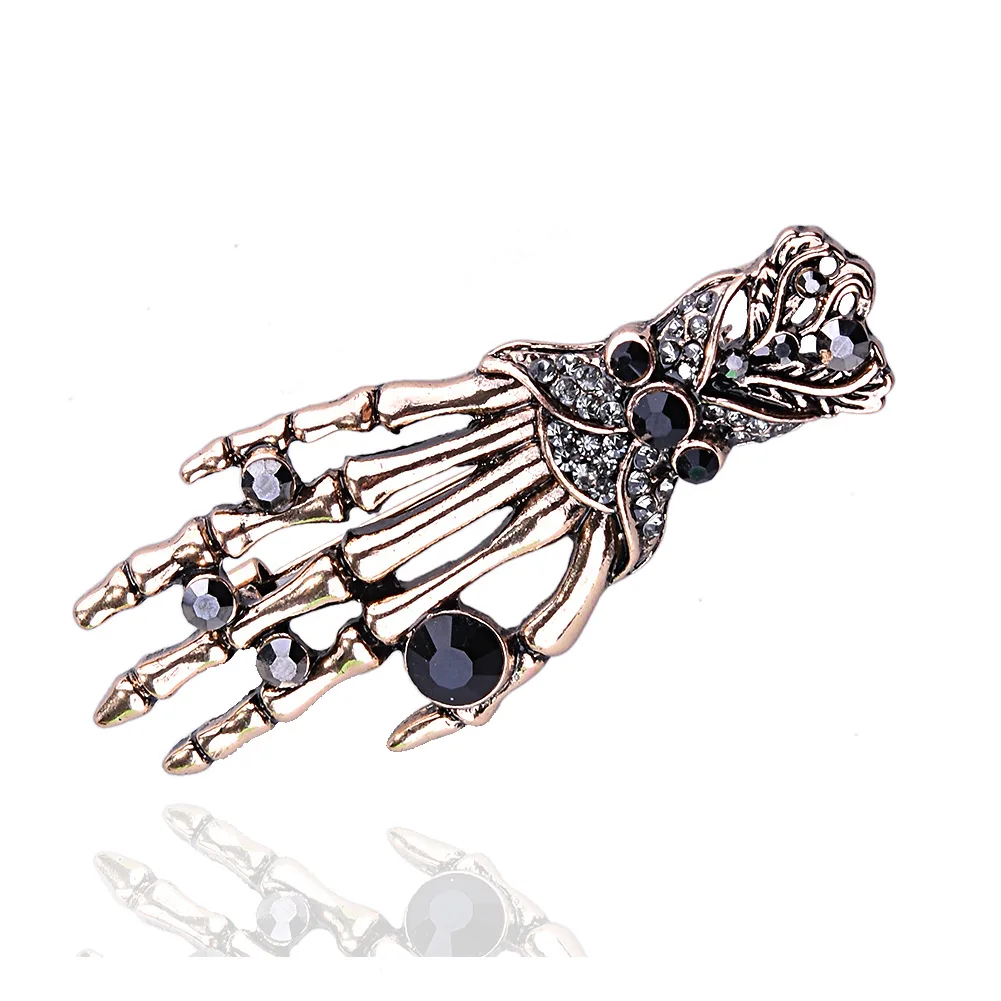 

i-Remiel Vintage Punk Style Skull Metal Brooch Jewelry Lapel Pins And Brooches Shirt Collar Accessories Decorative For Men