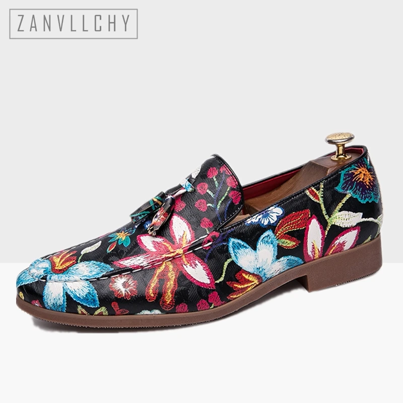 

Elegant Men Oxford Shoes Flower Printing Wedding Shoes Slip On Formal Dress Shoes Large Size Leather Loafers Sapato Social 38-47