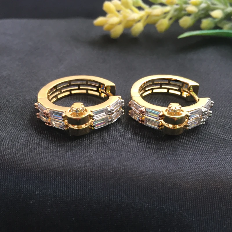 Lanyika 패션 주얼리 정교하고 반짝이는 스타일리시 독특한 타워 마이크로 도금 파티 귀걸이 기념일 데일리 최고의 선물귀고리