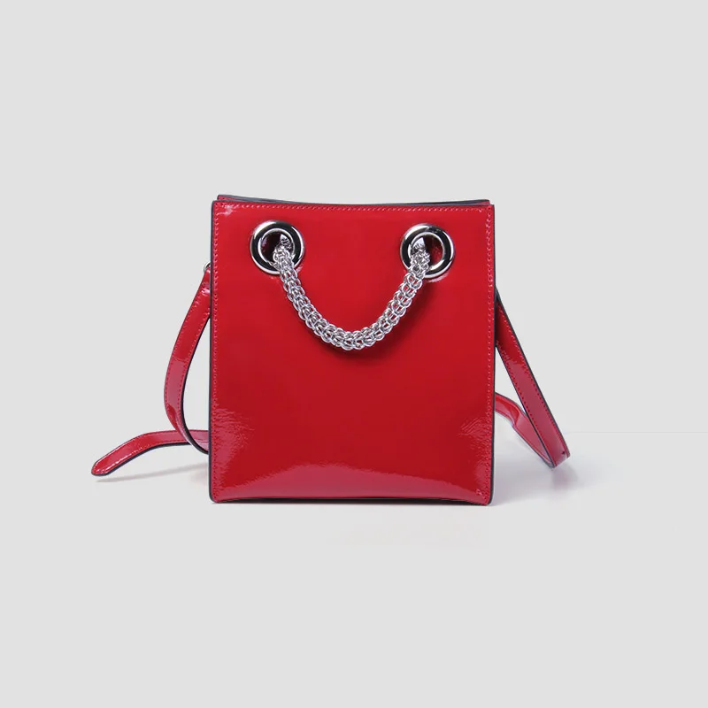 

Fashion trend new three-dimensional design chain bag hook open and close paint Genuine leather famous designer women handbags