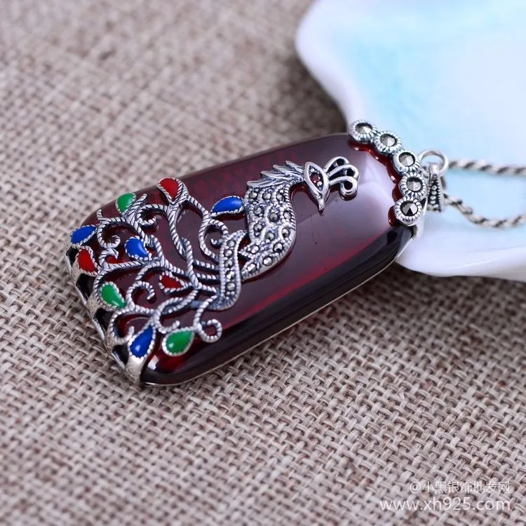 2593474304_1477970965