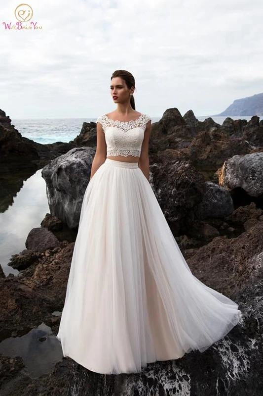 

2019 New Wedding Dress Two Pieces Summer Beach Lace Crop Sleeveless Long Tulle Floor Length A Line Covered Buttons Bridal Gowns