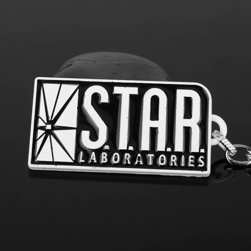 Dongsheng DC Comics Superhero The Flash Keychain S.T.A.R. Лаборатория логотип черная эмалированная