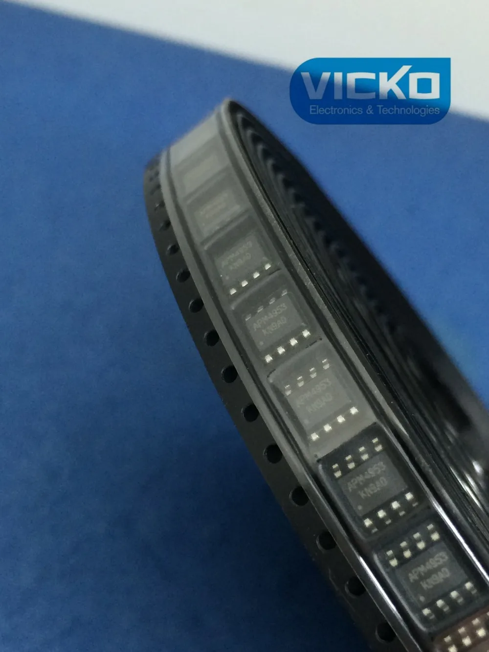 

[YK] 50pcs free shipping APM4953 4953 Dual P-Channel Enhancement Mode MOSFET SOP8 new original Switch