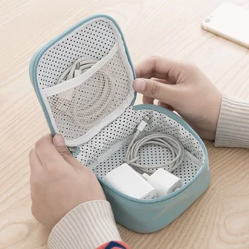 

Fashion Waterproof Polyester Travel Cosmetic Bags Multifunction Makeup Storage Organizer for Data Cable Toiletry Bag For Women