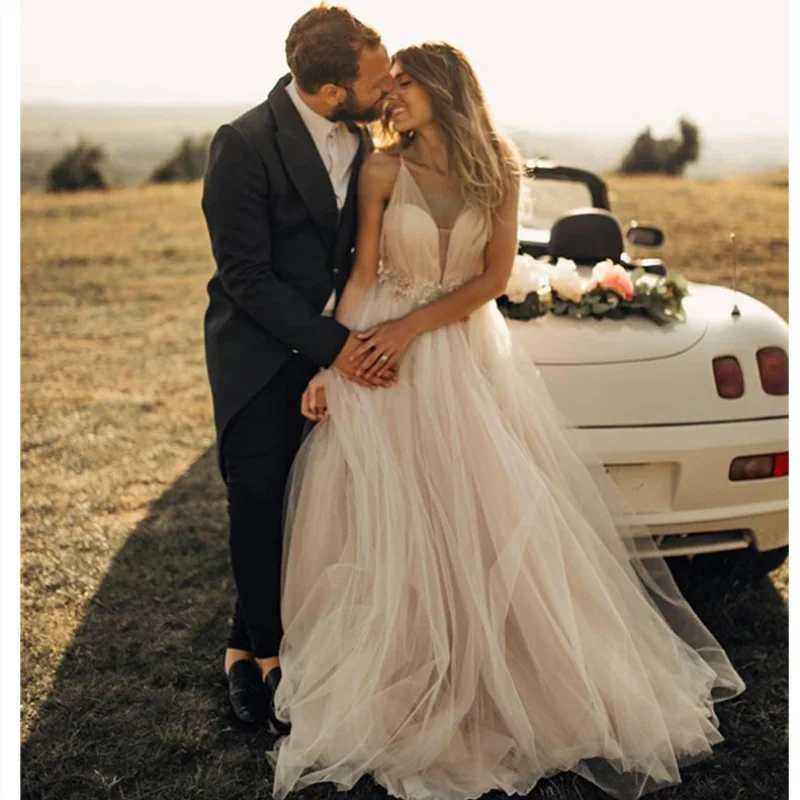 Romantic Beach Wedding Dress 2019 Crystal Sashes Bridal Gown Tulle