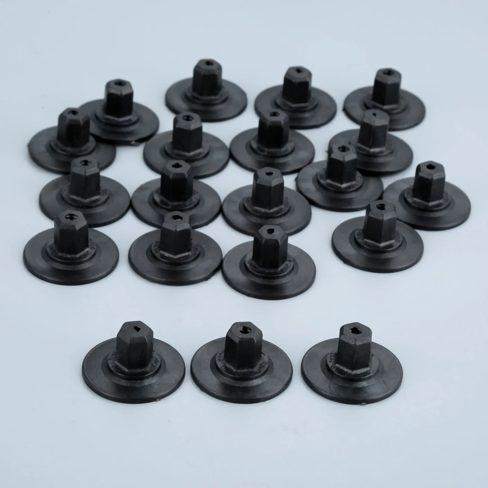 Yetaha 20pcs Auto Self Tapping Screws Seat Nut Cap For Audi Self Tapping Screw Holder Cushion Fastener Plastic Car Rivets