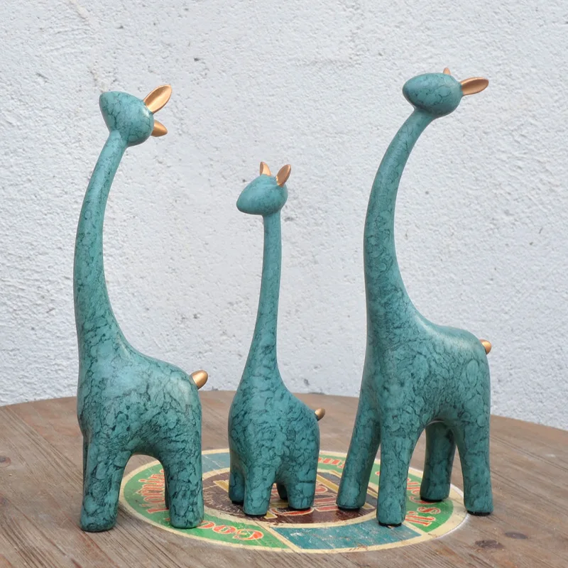 

Deer Figurines Hand-Made Family Of Three Cerf Resin Crafts Home Ornaments Office Business Decor Gifts 3Pcs/set L3053