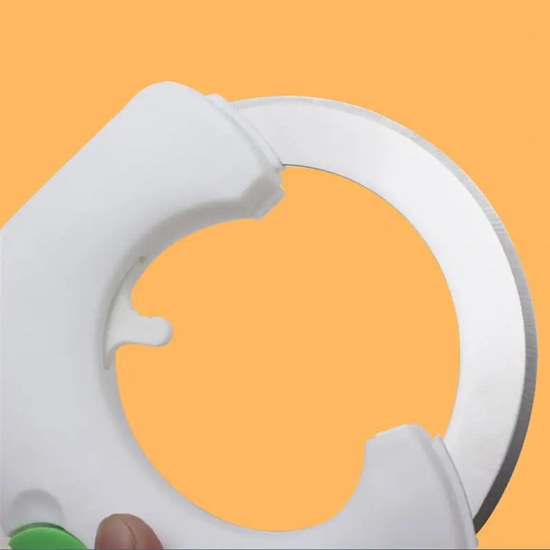 Kitchen Knife Circular Rolling Knife Multi-Purpose Cutting Tool With Ergonomic Meat Salad Pizza Vegetables Pastry Cutter Gadget