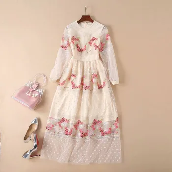 

Women Runway Maxi Dress 2019 High Quality O-Neck Lantern Sleeve Mesh Embroidery Elegant Party Dresses Long Dress NP0186