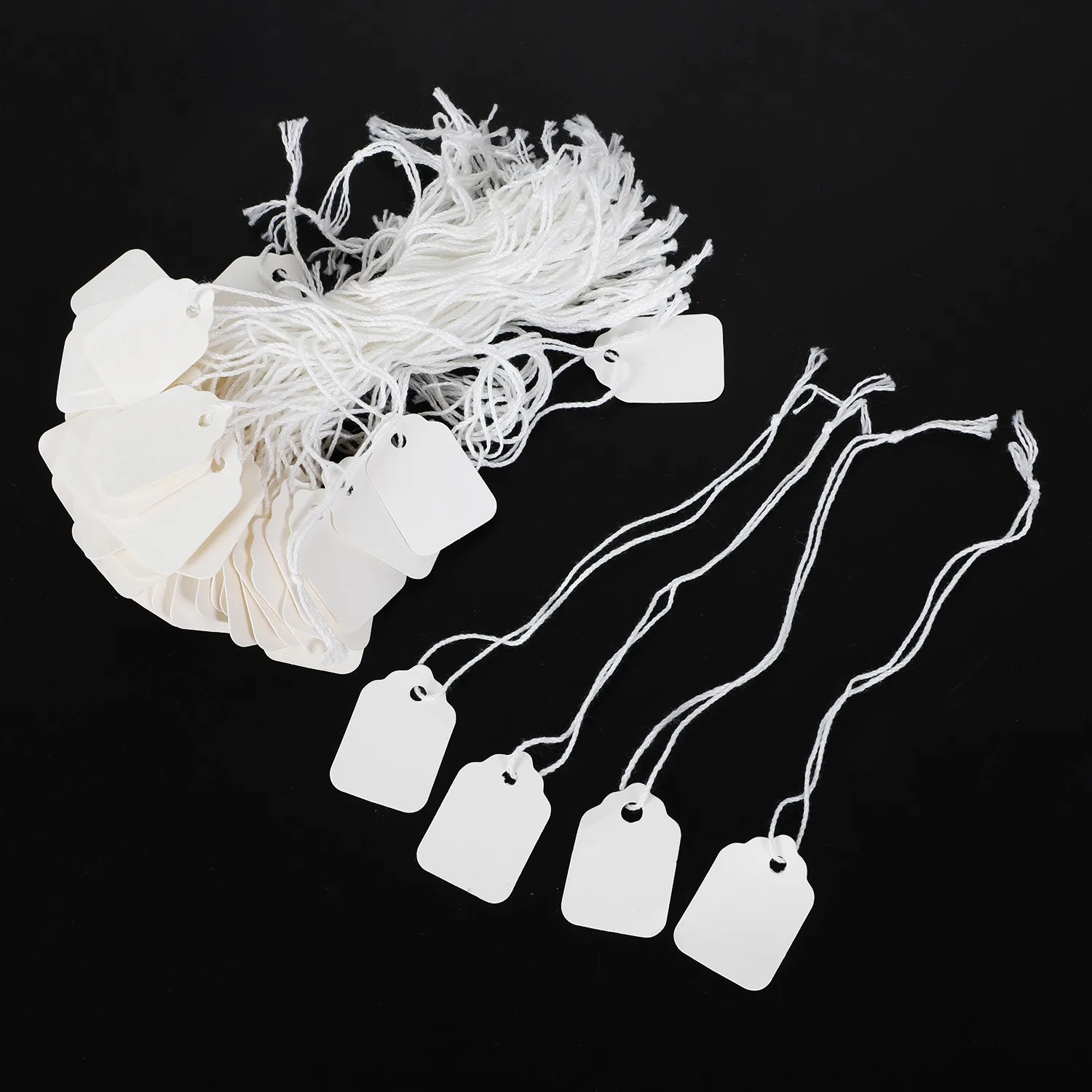 

100pcs Blank Paper Hang Tags Wedding Party Favor Label Price Gift Card