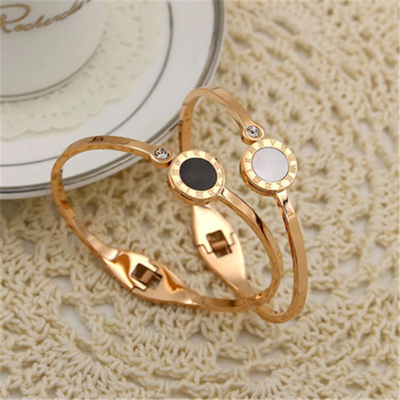 Shell Bangle for Women Jewelry Crystal Roman Numerals