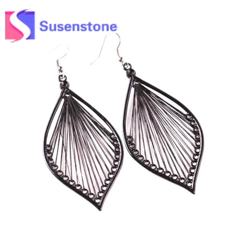 

Personality Retro Hollow Alloy Leaf Ear Drop Jewelry Black Creative Dangle Earrings for Women's Fashion Jewelry Gifts Wholesale
