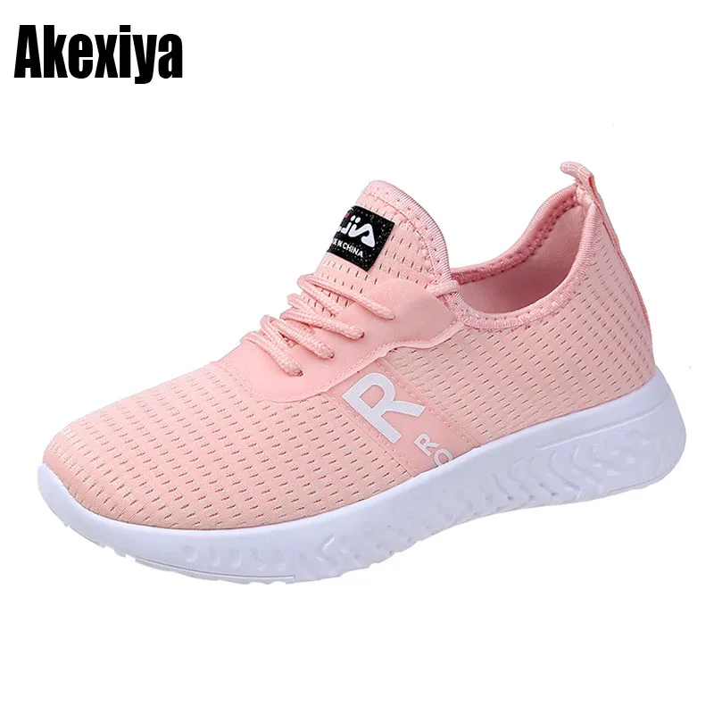 

Slip-on Mesh Women Sneakers Fashion Breathable Flat Casual shoes sneaker Women Platform shoes Black white pink size 35-39 d840