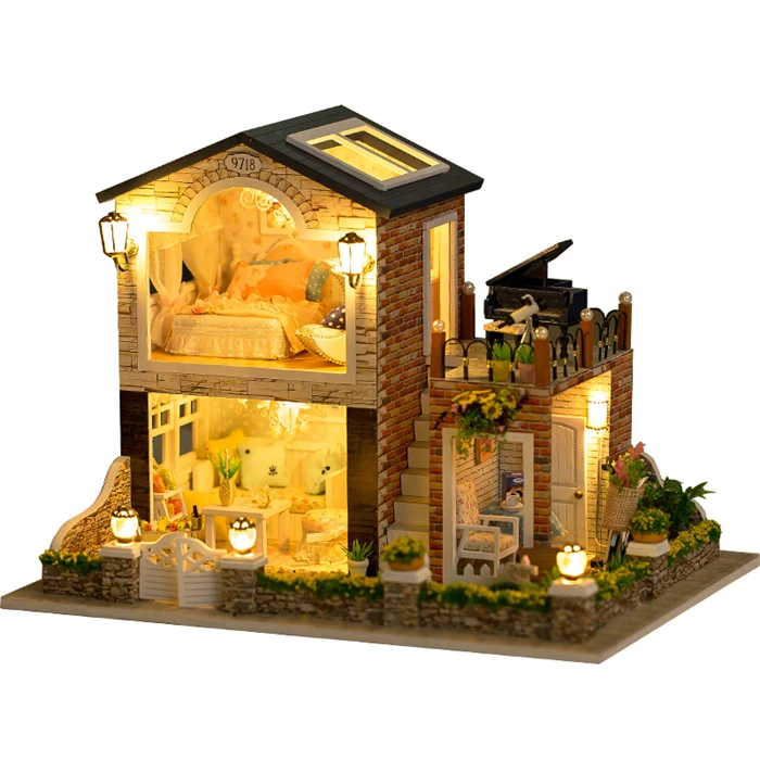 tiny house miniature