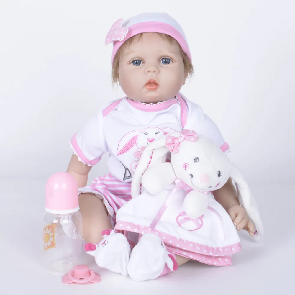 

55cm Cute Reborn Girl Doll Soft Silicone Newborn Baby Toy with Cloth Body for Children Birthday Xmas Gift