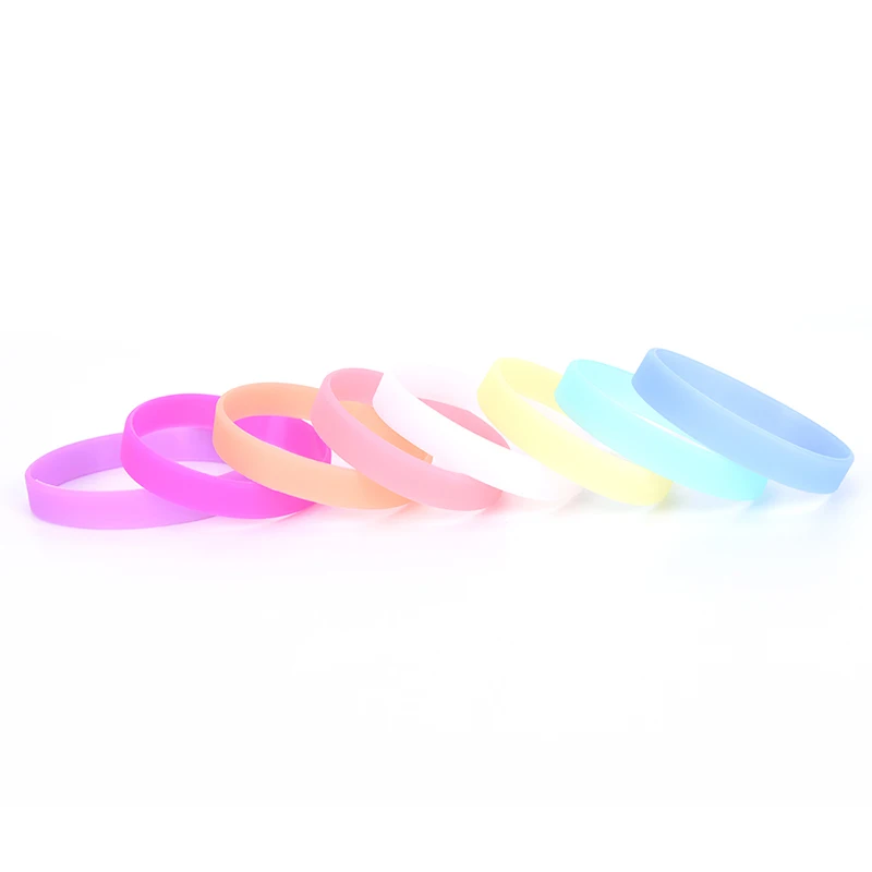 Colorful Luminous Silicone Sports Bracelets& Bangles Women Fluorescent Rubber Fitness Wristband Bracelet Glow In Dark