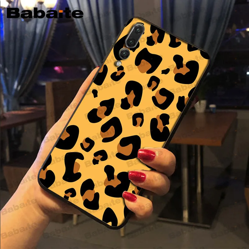 White Beige Grey Leopard