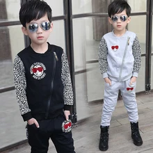 Брендовый модный спортивный комплект одежды для мальчиков на осень и зиму, Леопардовый принт, длинные рукава+ штаны, модный школьный комплект одежды для мальчиков