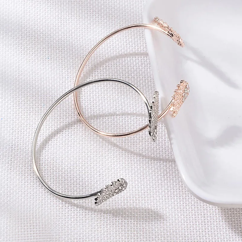 

Fashion Accessories Wings Of The Angel Wings Openings Bracelets Personality Alloy Bracelets