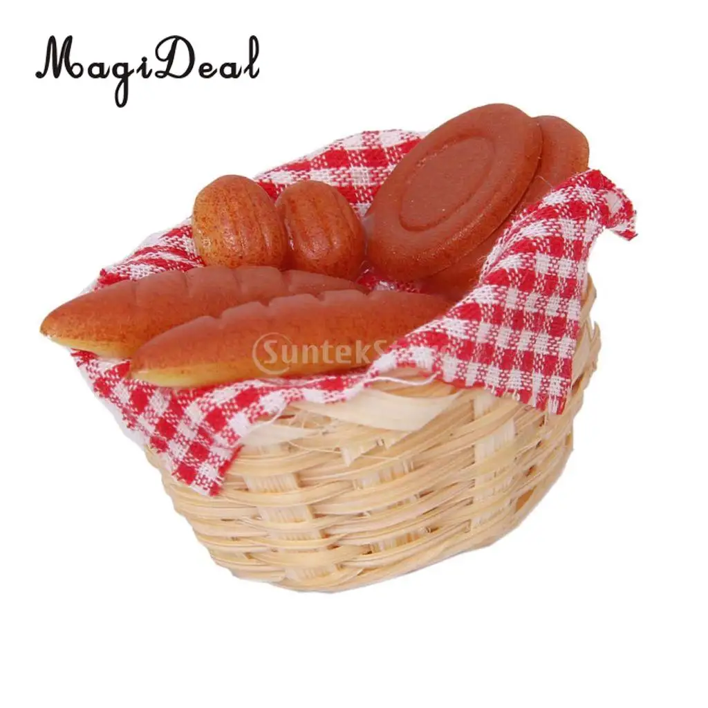 MagiDeal 1Pc Miniature Food Bread Toast with Basket Dollhouse Dining Room Bakery Pastry Kitchen Acc Pretend Play Toy