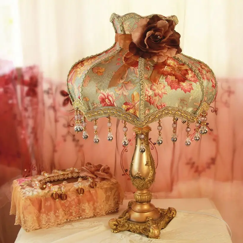 Large fashion table lamp vintage lace cloth table lamp ofhead lamps