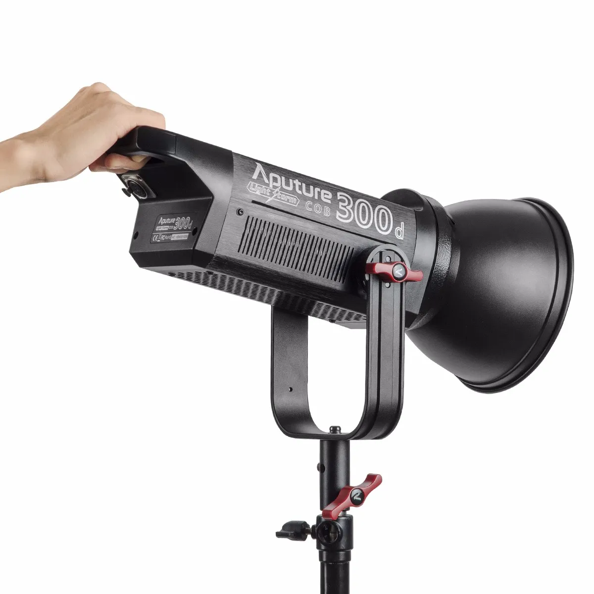 Aputure COB C300D 300D 300W 5500K Дневной сбалансированный светодиодный непрерывный видео свет