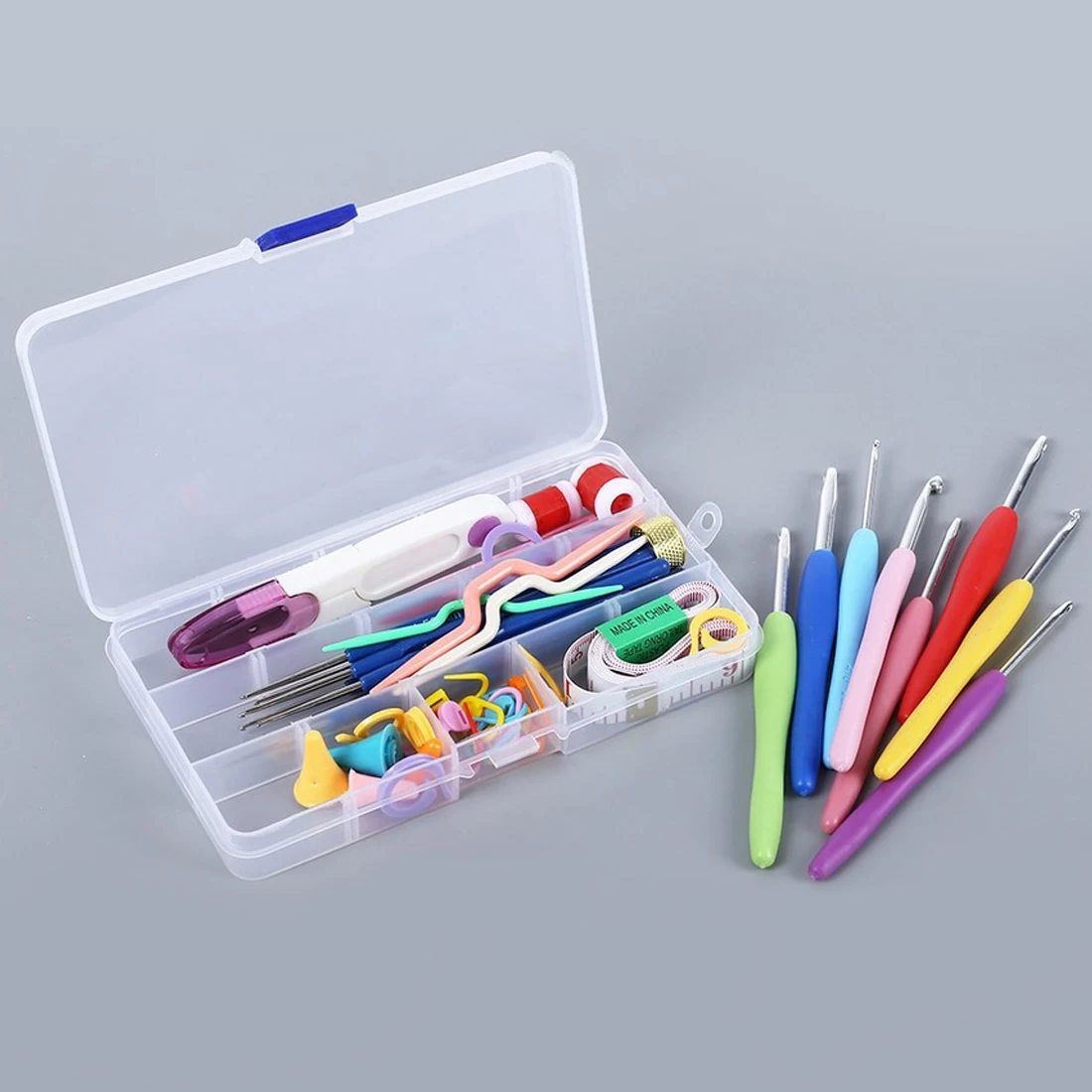 

2018 New DIY Crochet hooks Needles Home Supplies Stitches knitting Craft Case crochet set in Case Yarn Hook Crafts Random Color
