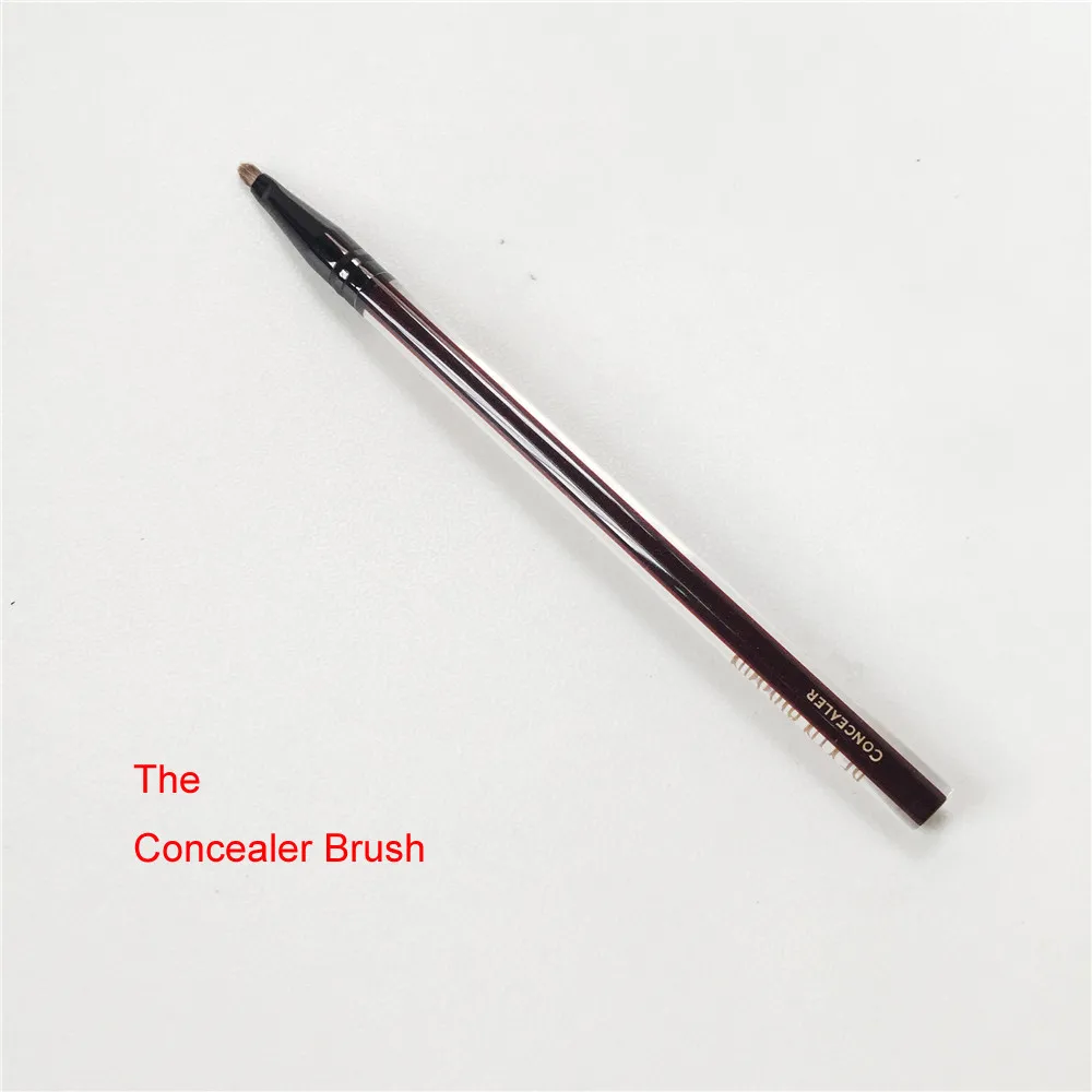 Kevyn Aucoin The Concealer Brush _ 1
