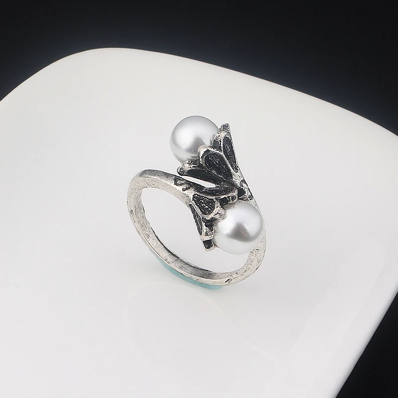 

TV Game of Thrones Daenerys Targaryen Ring Pearl Women Ring For Women House Stark Wolf Head Vintage Silver Jewelry Gift