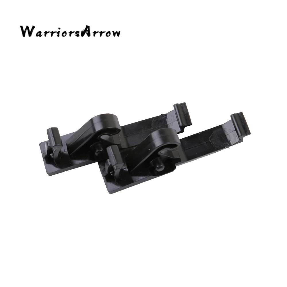 

WarriorsArrow x2 Front Windshield Wiper Blade Clip Connector Clamps For Audi A4 B6 B7 S4 Quattro 2001 20005 2008 RS4 8E0955247