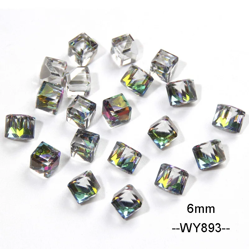 WY893