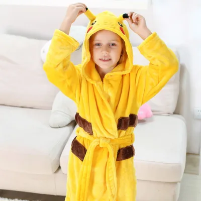 Детский банный халат для девочек с покемоном, Детские динозавр PIKACHU фланелевая одежда для плавания для мальчиков, купальные халаты пляжные Полотенца ночное белье для малышей Толстовка с капюшоном банный Халат - Цвет: Girls Pikachu