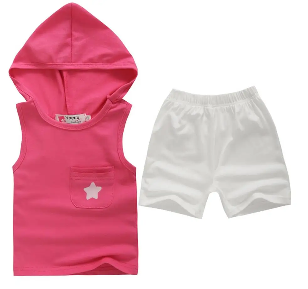 Лето с капюшоном комплекты одежды для маленьких девочек и мальчиков Дети Футболки для женщин Безрукавки для женщин + Шорты для женщин