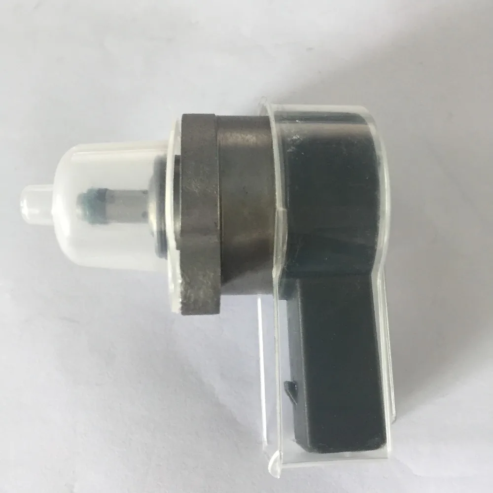 Pressure Control Valve For Mercedes 0281002241 0281002242 05080462AA 5080462AA A6110780149 6110780149 7177557