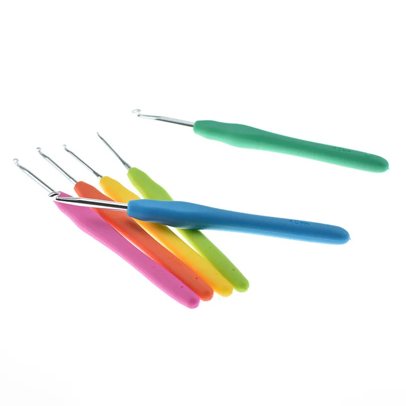 New Crochet Hooks Set Needles Yarn Knitting Hooks With Blue Case 2.0mm-6.0mm  Ergonomic Handle Crochet Hooks For Women DIY Craft (4)