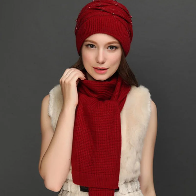 FS, женские зимние шапки, вязанная шерстяная шапка с кроличьими косичками, s с искусственным жемчугом, женские шапки Skullies Beanies,, шапка с шарфом, теплая - Цвет: Red cap and scarf