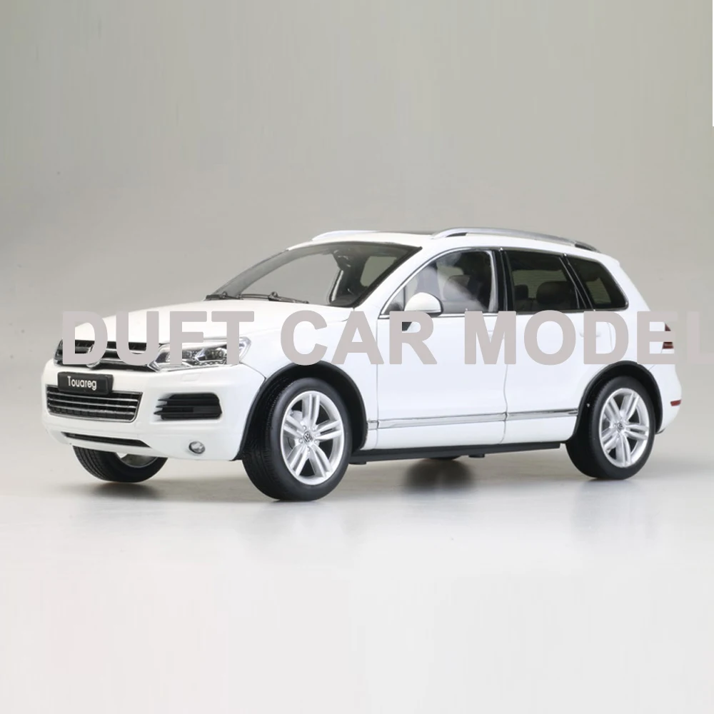 Литая 1:18 игрушка из сплава модель машинки GTA Touareg Детские игрушечные оригинальный