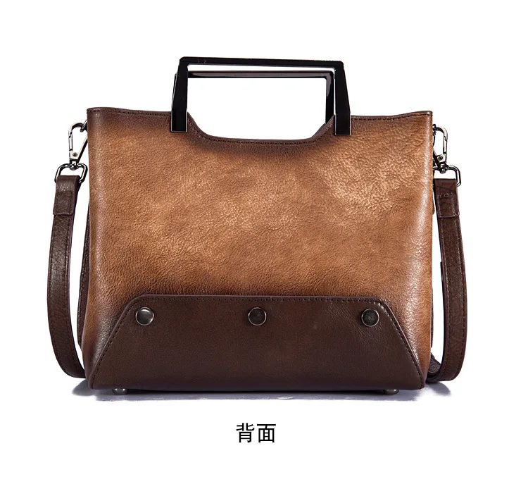 9095903584_2105791765