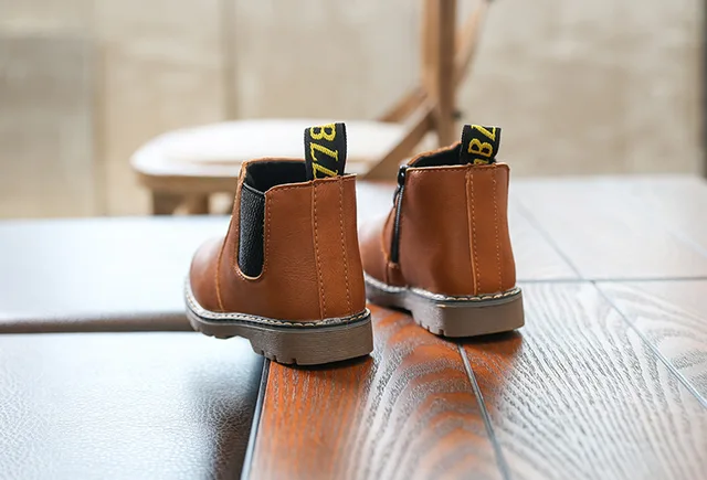 2019 New Autumn Children Shoes PU Leather Waterproof Leather Boots Warm Kids Snow Boots Girls Boys Rubber Boots Fashion Sneakers 22 21