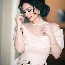 Новое поступление совок с аппликацией расшитый кружевом 3D Цветы вечерние платья для выпускного вечера