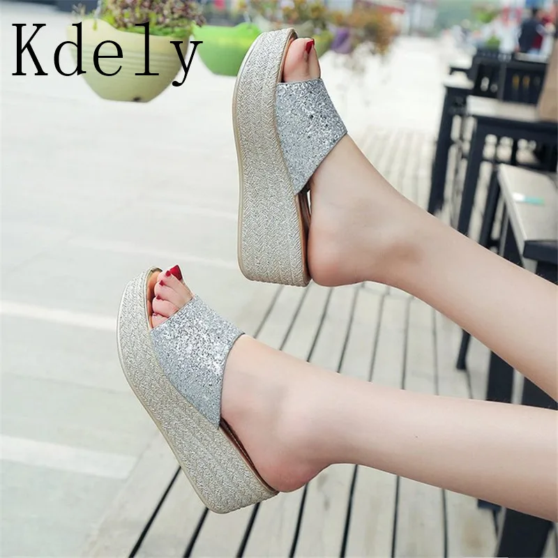 

2019 Summer Wedge Slippers Platform High Heels Women Slipper Ladies Outside Shoes Basic Clog Wedge Slipper Flip Flop Sandals
