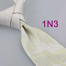 Yibei Coachella Для мужчин галстуки белый Узел Контрастность золото желтый цветочные Великолепная Средства ухода за кожей Шеи Галстук Лоскутная Формальное Средства ухода за кожей шеи галстук качество галстук