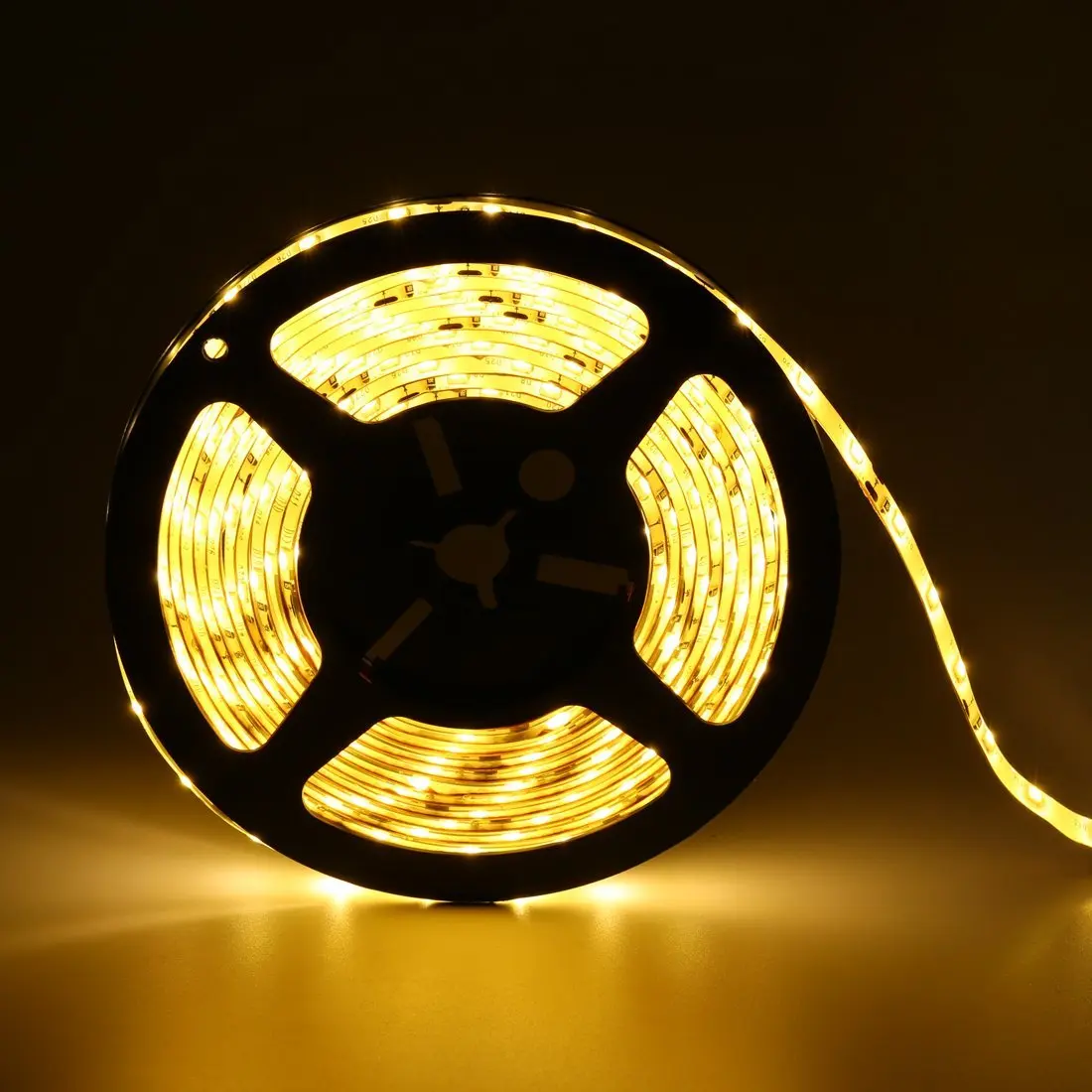 Tiras de Led leds smd 2835 12 v Ocasião : Sala de Estar