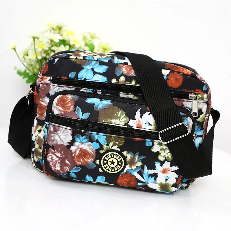 lightweight large crossbody bag
